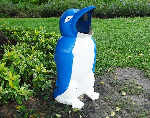 Thùng rác hình chim cánh cụt » Siêu Thị Thùng Rác